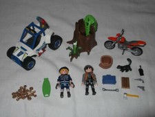 Playmobil Police - Police Off-Road Car with Jewel Thief - set 70570 VGC D