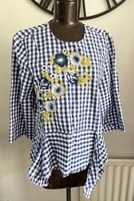 ZARA Woman Gingham Floral