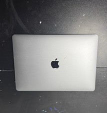 MacBook Air (Retina, 13-inch