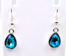 CRYSTAL GLASS TEARDROP  HOOK