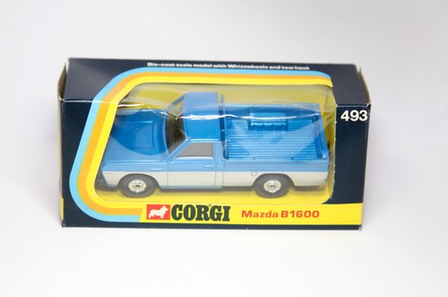 Corgi 493 mazda b1600 - corgi, in