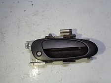 HONDA CIVIC MK7 DRIVERS SIDE FRONT DOOR HANDLE OUTER  2002 TO 2006