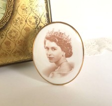 Ceramic Plaque of Queen
