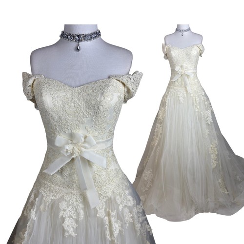 Vintage lace wedding - vintage, ivory