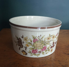 Vintage Royal Doulton GAIETY