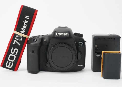 Canon eos mark - canon,