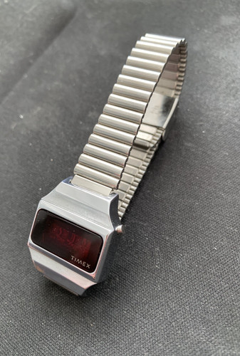 Rare vintage timex 227 cells - vintage,