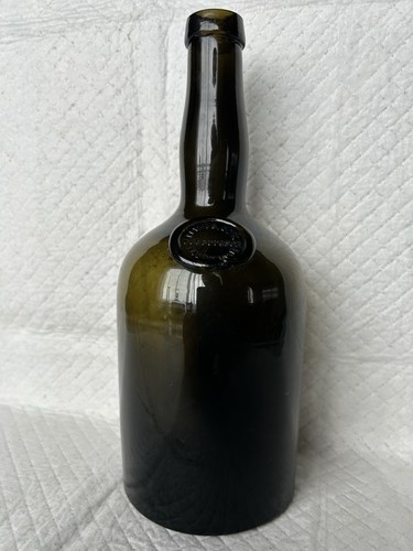 Antique black glass erven - antique,