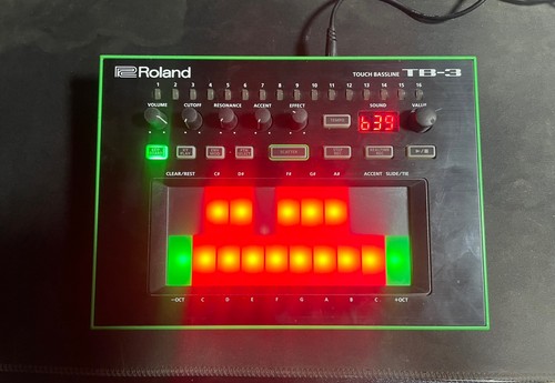 Roland touch bassline - touch,