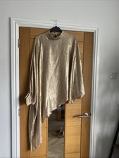 Stunning Gold A Symmetrical