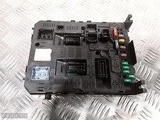 2010 CITROEN C5 FUSE BOX DIESEL UNDER THE PANEL 3000HDI 9664059080