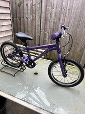 Carrera Cosmos 16  , Childs