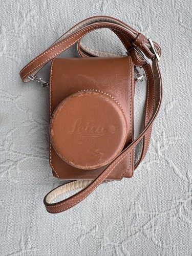Leica 18821 leather - leica,