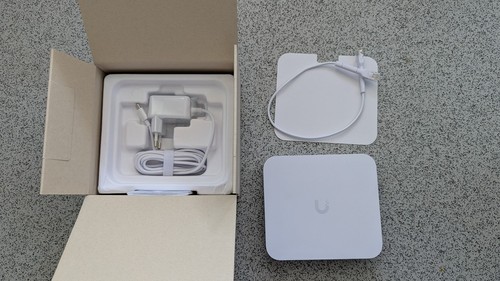 Ubiquiti unifi cloud - ubiquiti,