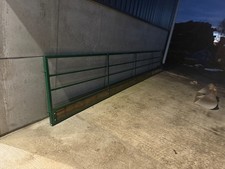 sheep feed barrier 6 or 3