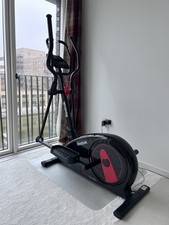 Reebok GX40s Cross Trainer