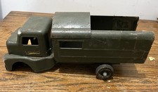 Vintage Military Strutco