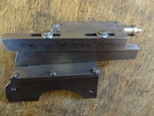 Dividing head indexing finger