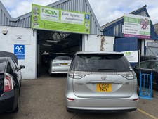 TOYOTA ESTIMA 2.4 HYBRID