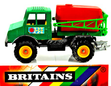 Britains 1:32 FARM MERCEDES