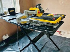 DeWalt D36000-GB 240V 940mm Wet Tile Saw Stand with warrenty