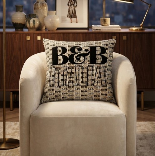 Italia logo accent cushion - b&b,