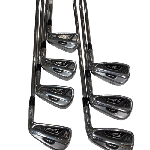 Titleist right handed - right, set