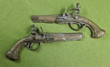 Flintlock Rifle Musket Black Powder Shooter Hunter Solid Brass Wall Decor, Pair.