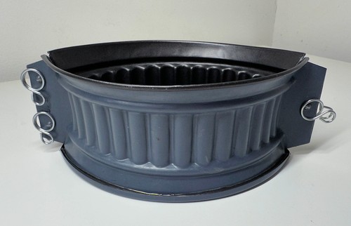 French fluted raised meat game - french,