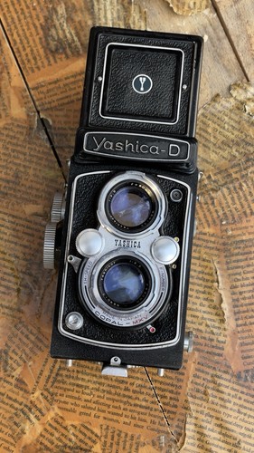 Yashica medium format twin - yashica-d,