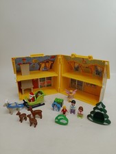 Playmobile Geobra Take Along House Playhouse 2005 With Figures and Santas Sleigh