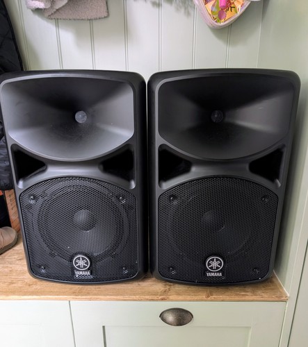 Yamaha stagepas 400bt portable - yamaha,