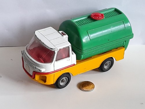 Corgi die cast turbine truck - corgi,