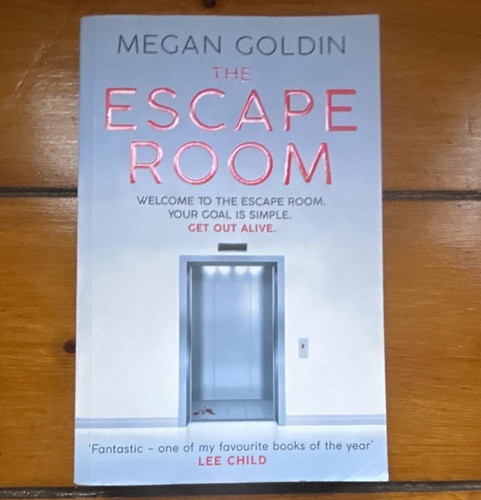The escape room megan - escape,