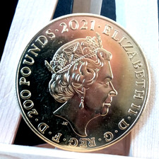 Queen Elizabeth II: 2021 GOLD £200 'GOTHIC' COIN: Stunning!