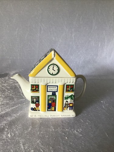 Wade english life - life, teapot