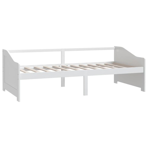 Solid pinewood seater - solid, day