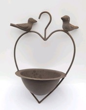 Hanging Heart Shaped Bird Feeder Rustic Feeding Station Outdoor Garden Metal