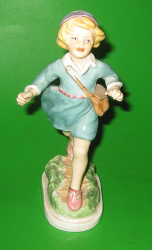 Vintage royal worcester figure - worcester,