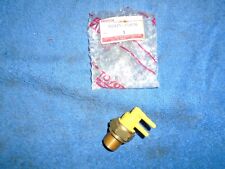 Toyota Corolla EE80, Starlet EP71, Carina ET176 NOS Genuine Bimetal Vacuum Valve