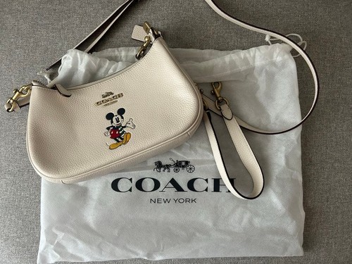 Excellent condition coach - excellent,