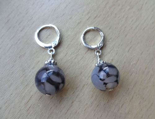 White black dragon vein agate - white,