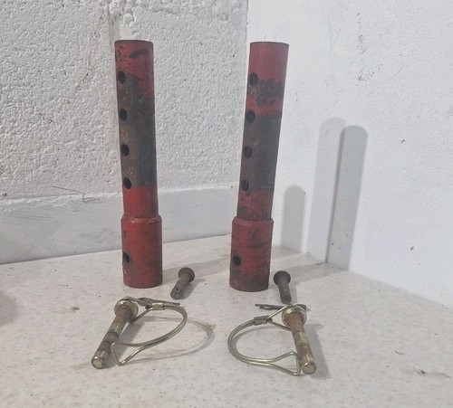Wheel axles with clips for - with,