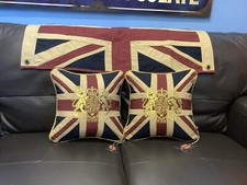 Royal Crest Vintage Pair Of