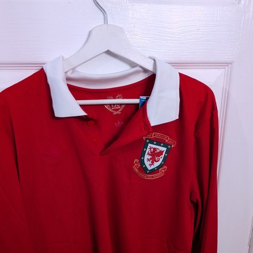 Adidas wales 150 - adidas, year