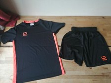 SONDICO Black Football Kit
