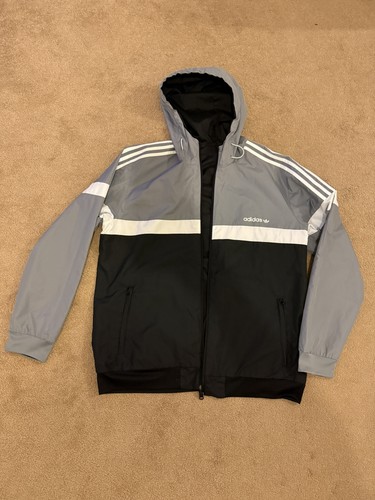 Adidas trefoil - adidas,