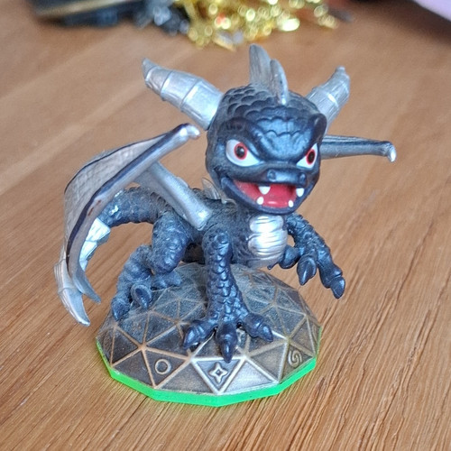 Skylanders lightcore dark - skylanders,