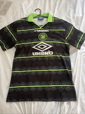 Celtic Football Shirt Larsson