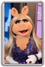 FRIDGE MAGNET - MISS PIGGY -